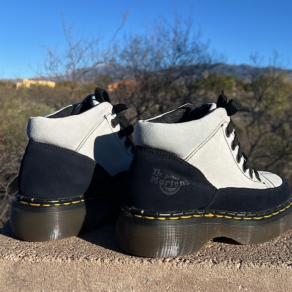 🏴󠁧󠁢󠁥󠁮󠁧󠁿 New Dr. Martens MIE 8347 Chunky Suede Platform Ankle Boots UK 5 - Picture 11 of 17